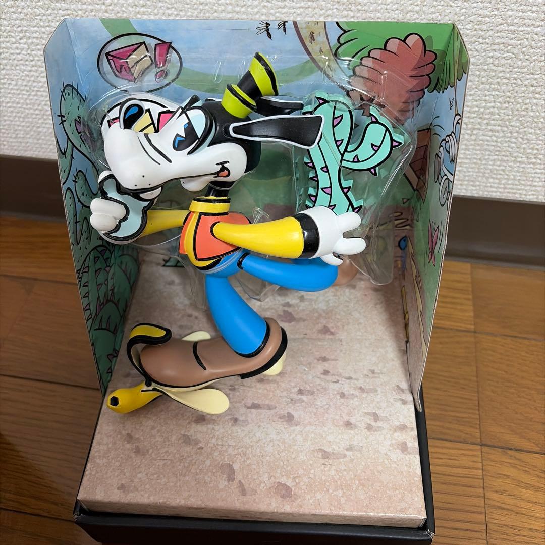 Disney x JLED グーフィー フィギュア - メルカリ