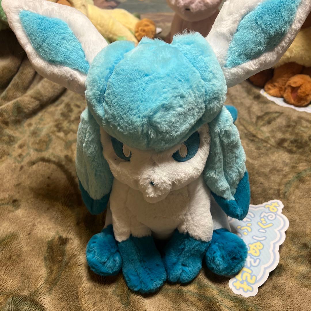 ポケモン ふわふわ抱きぬいぐるみ ブイズ6匹 - メルカリ