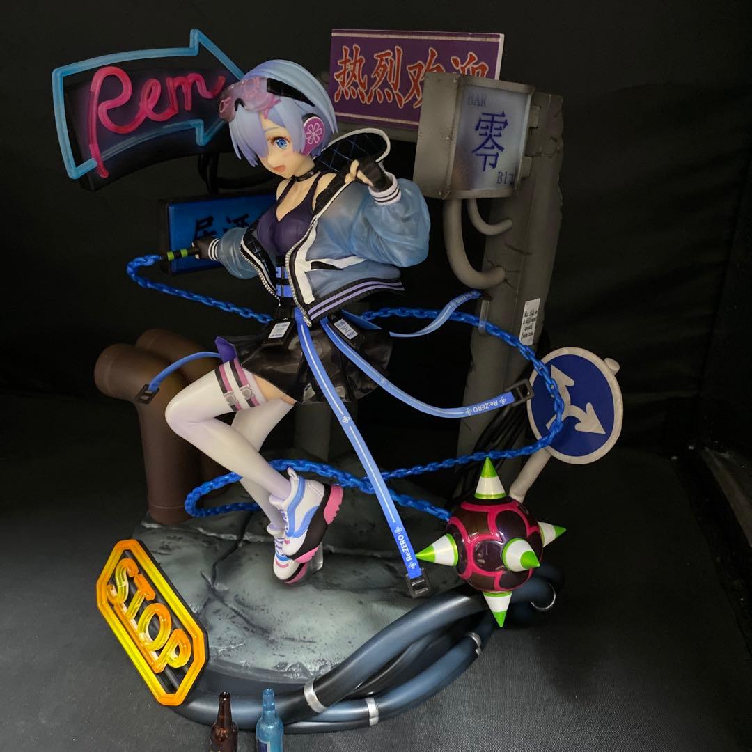 レム -Neon City Ver.- 1/7スケールフィギュア