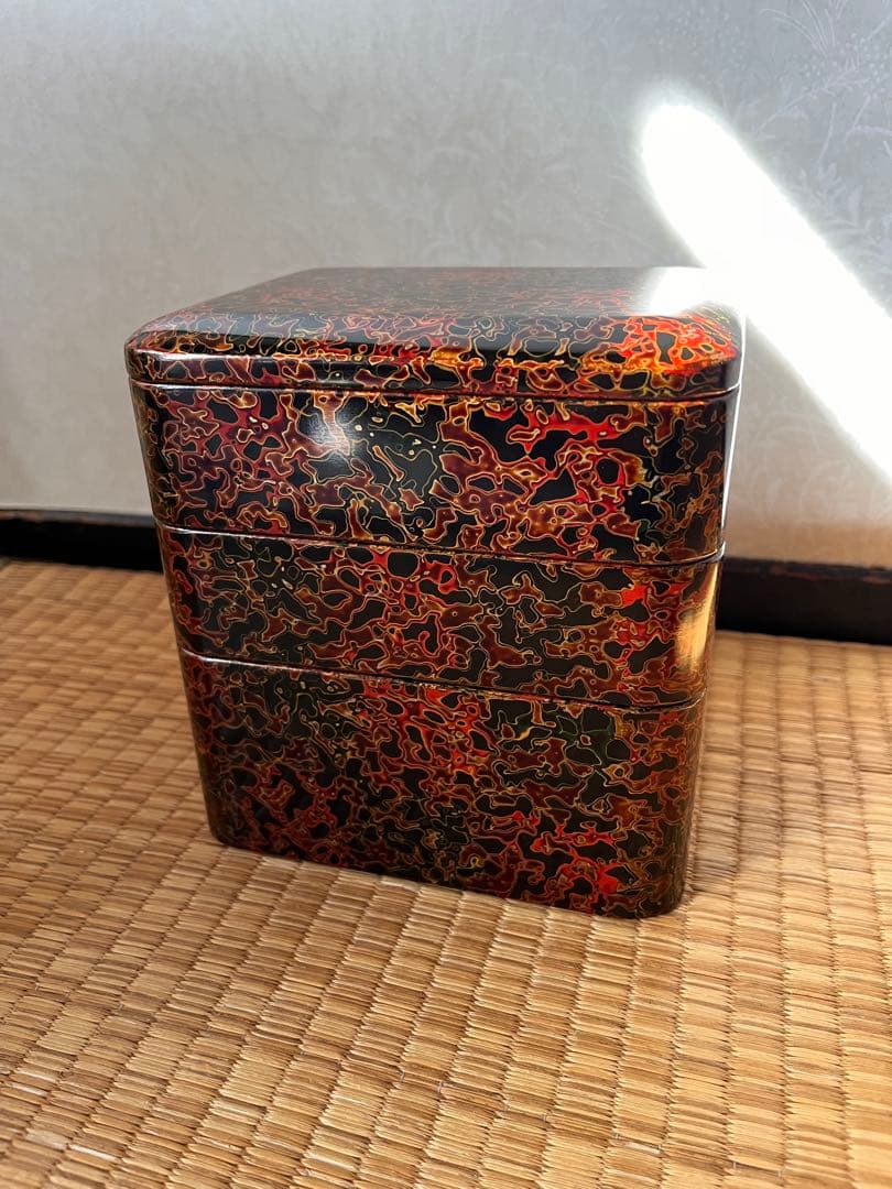 津軽塗 三段重箱 唐塗 ほぼ未使用 小ぶり 漆器 - メルカリ