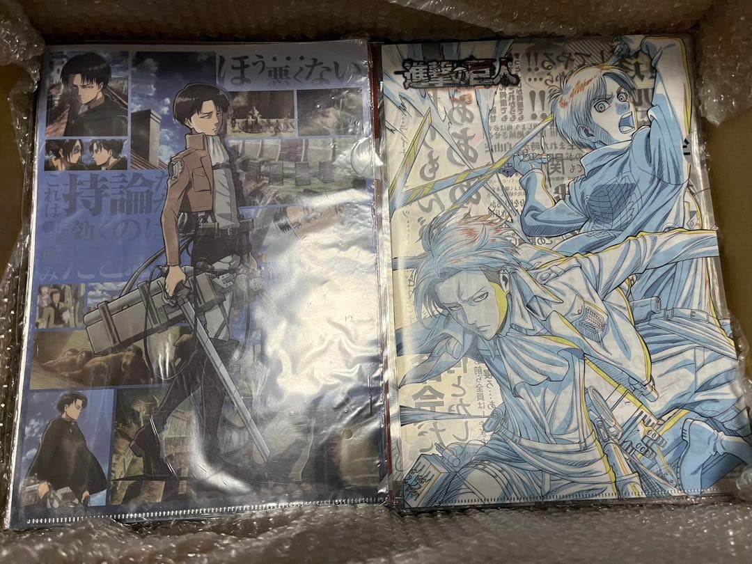 進撃の巨人 グッズ 400個以上 大量まとめ売り - メルカリ