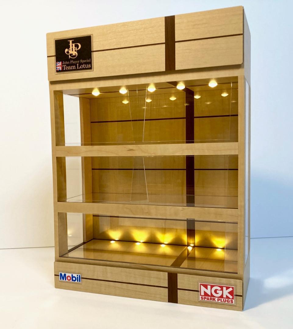 ほどとび様専用・ウォールナット基調・3層式ディスプレーBOX/ ネオ
