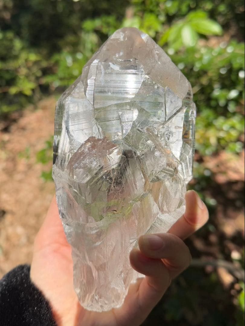 ヒマラヤマニハール水晶1.12Kg・虹入り・レコードキーパー入・透明感