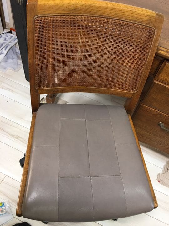 浜本工芸 かなり状態の良い机です。引取り限定 茨城県古河市まで