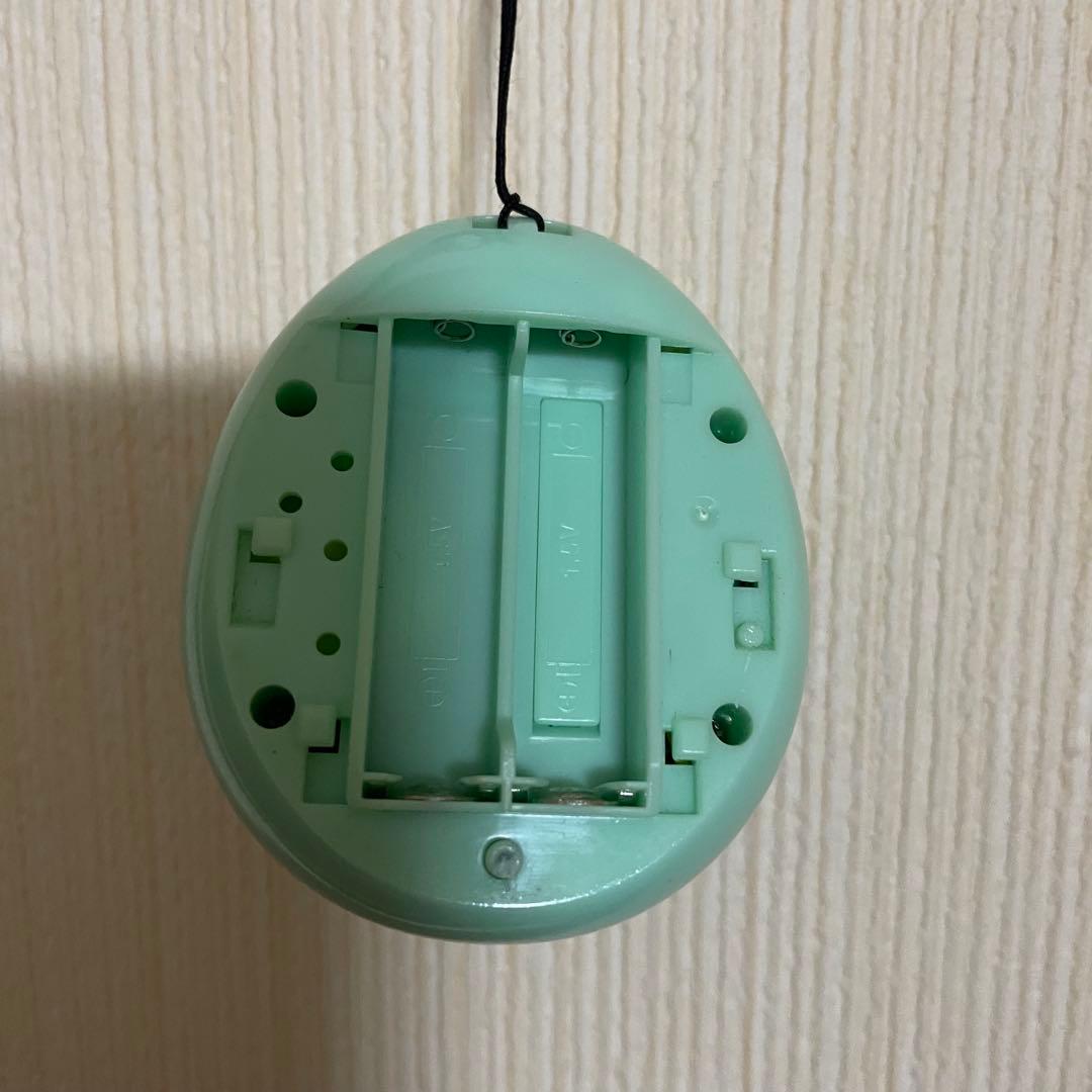 たまごっち Tamagotchi P's グリーン たまデコピアス ロイヤル - メルカリ