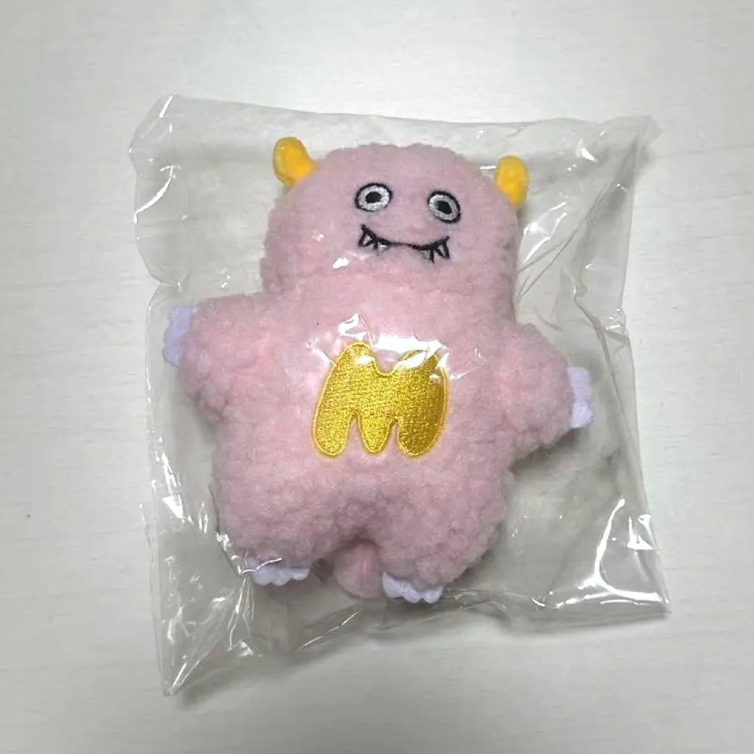 マルシィ 心の奥に潜む怪獣 ぬいぐるみ マルシィの屋外広告をシェアして、”心の奥に潜む怪獣ぬいぐるみ（新種