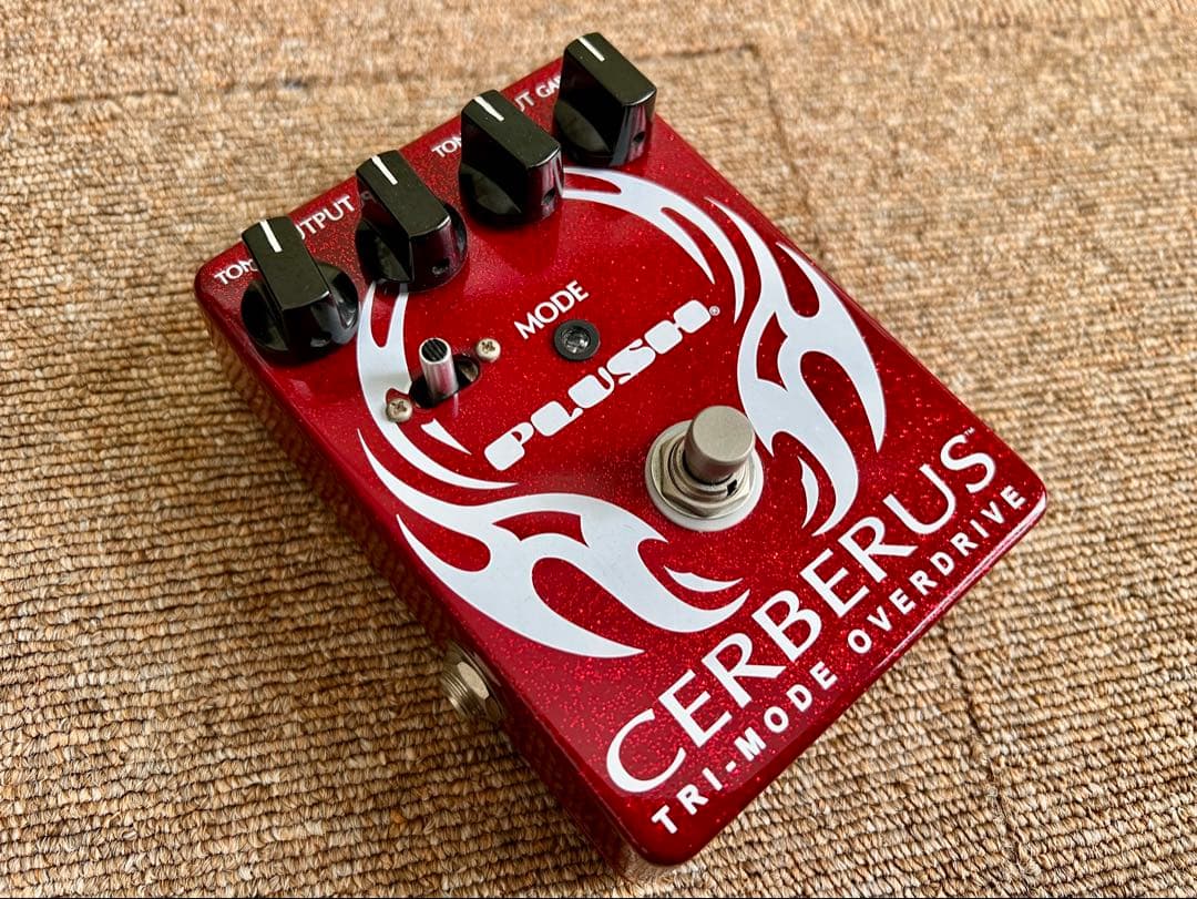 ギター Fuchs Plush CERBERUS TRI-MODE OVERDRIVE Fuchs Unveils Exclusive Plush Cerberus Guitar Pedal - Premier Guitar