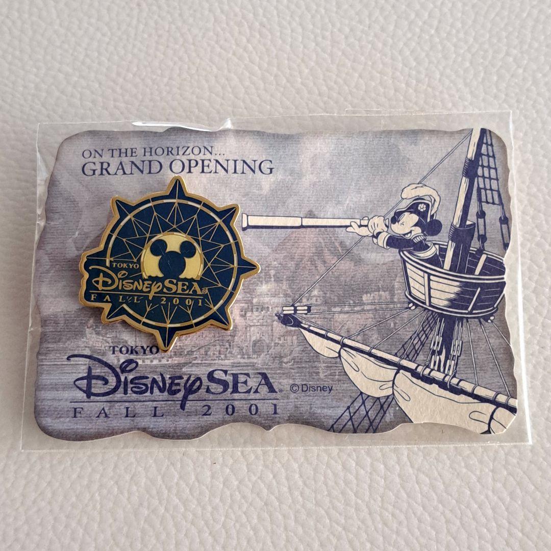 新品•未開封】東京ディズニーシー グランドオープン記念ピンバッジ