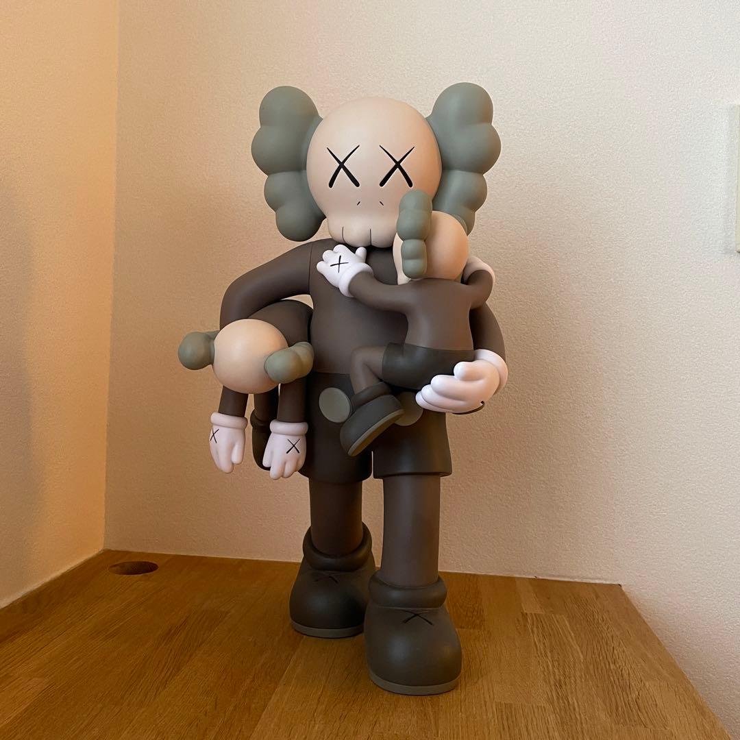 KAWS カウズ フィギュア【CLEAN SLATE】レア - メルカリ