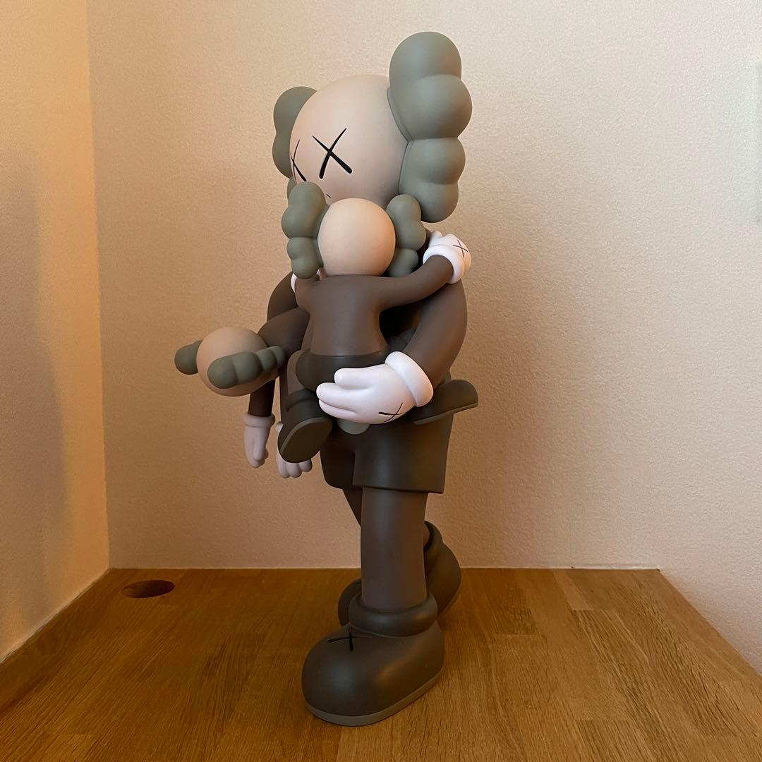 KAWS カウズ フィギュア【CLEAN SLATE】レア - メルカリ