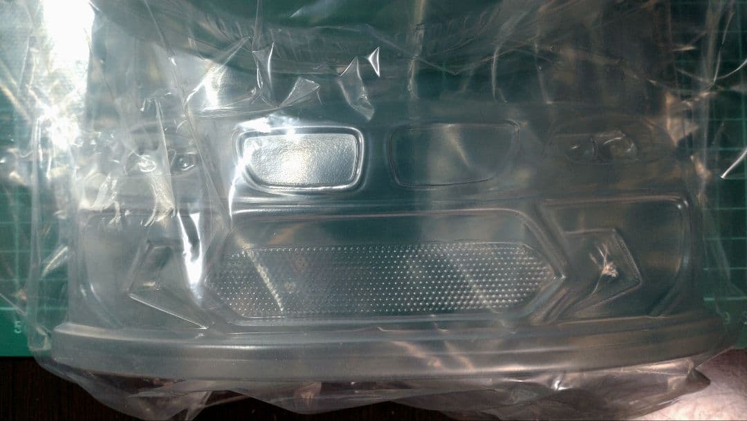 新品 無塗装 BMW M2 F22 APLASTICS ラジドリ ボディ - メルカリ