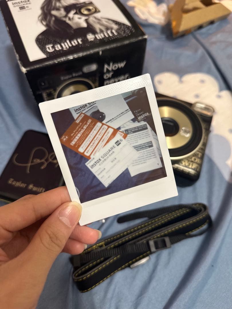 FUJIFILM instax SQUARE SQ6 Taylor Swift - メルカリ