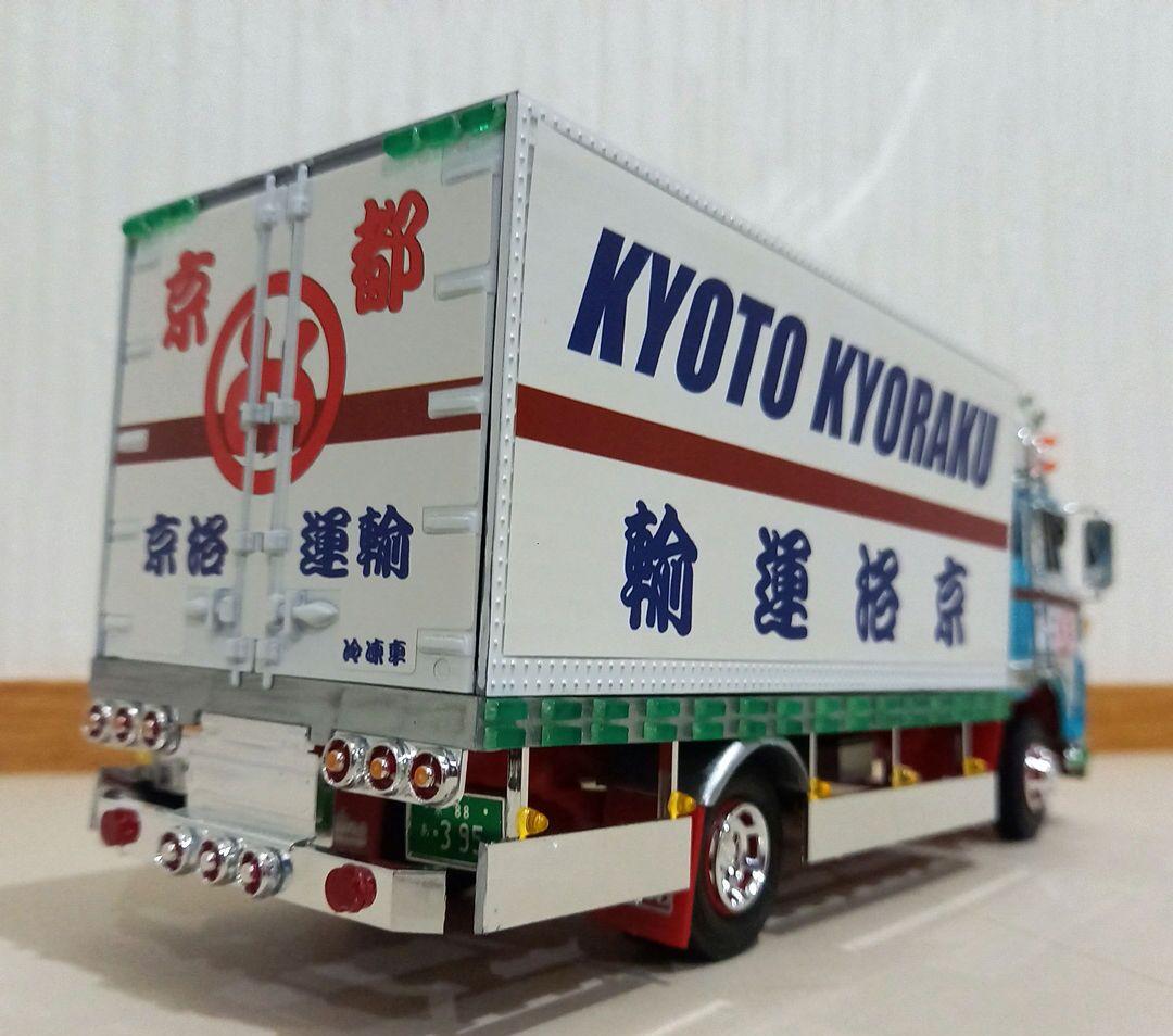 アオシマ1/32 デコトラプラモデル完成品 日野レンジャー 昭和レトロ