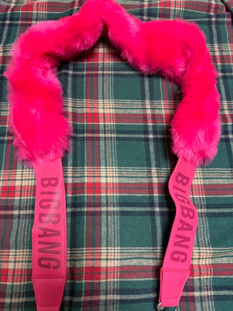 BIGBANG G-DRAGON ジヨン ピンク ファーストラップ - メルカリ