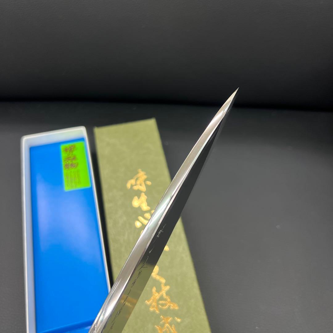 ☆新品未使用☆堺打刃物青鋼出刃包丁150mm五寸水牛白八角柄右片刃堺の