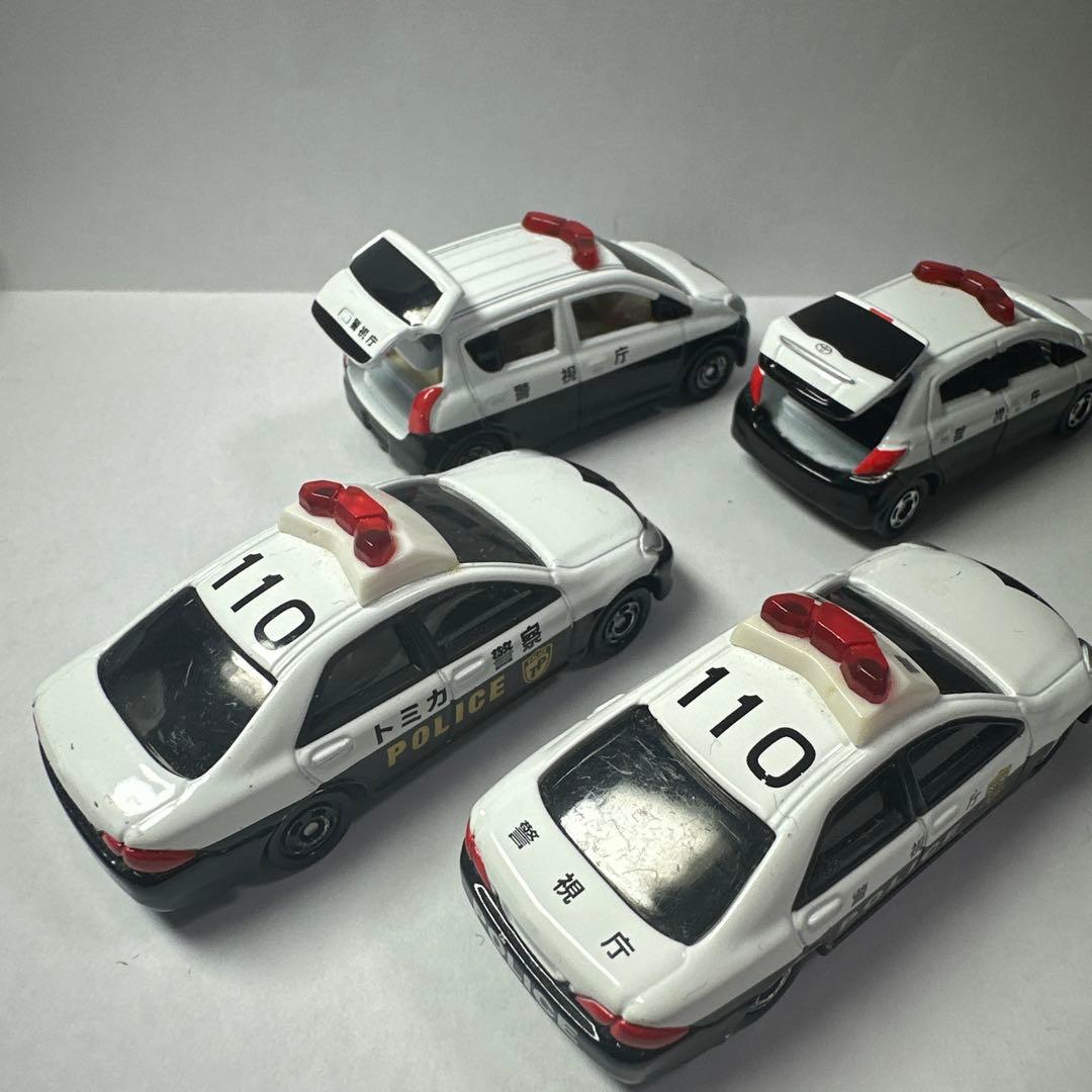 トミカ 「パトカーセット」4台 【目立った傷なし】2台リアドア開閉、箱