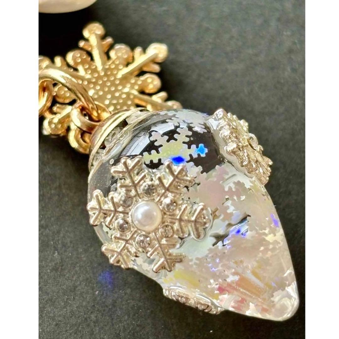 winter 雪 雪の結晶 チャーム キーホルダー レジン - メルカリ