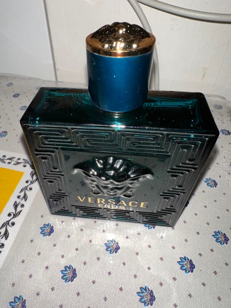 大幅値下げ　100ml ヴェルサーチ　エロス　EDT エロスEDT 100 ml ブルー | VERSACE JP