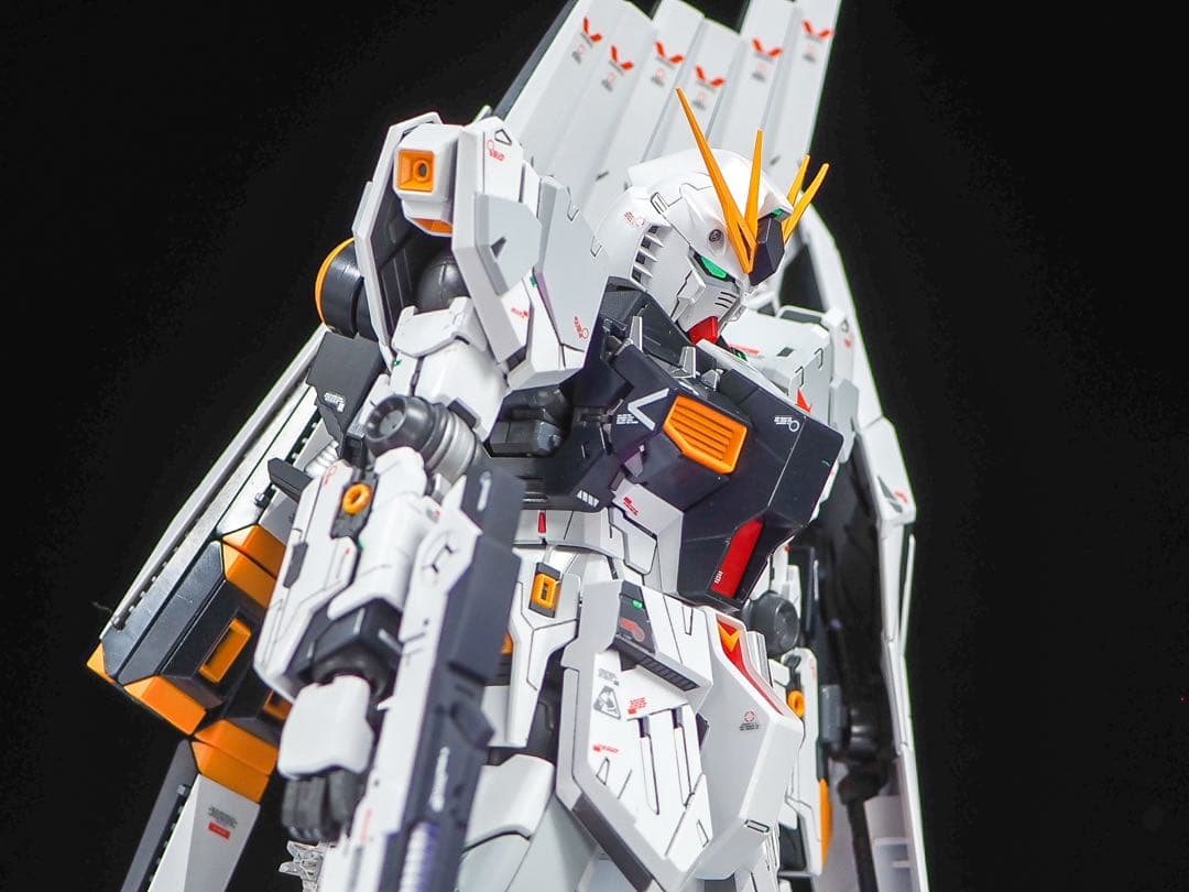 mg νガンダム ver.ka 全塗装 完成品 筋彫り マスキング 発光など