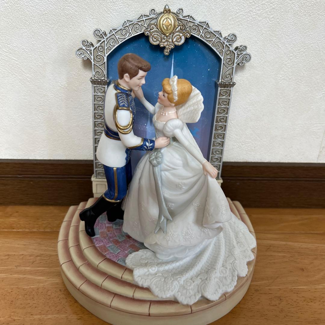 ディズニーランド シンデレラブレーション 陶器 置物 結婚式 ウエディング
