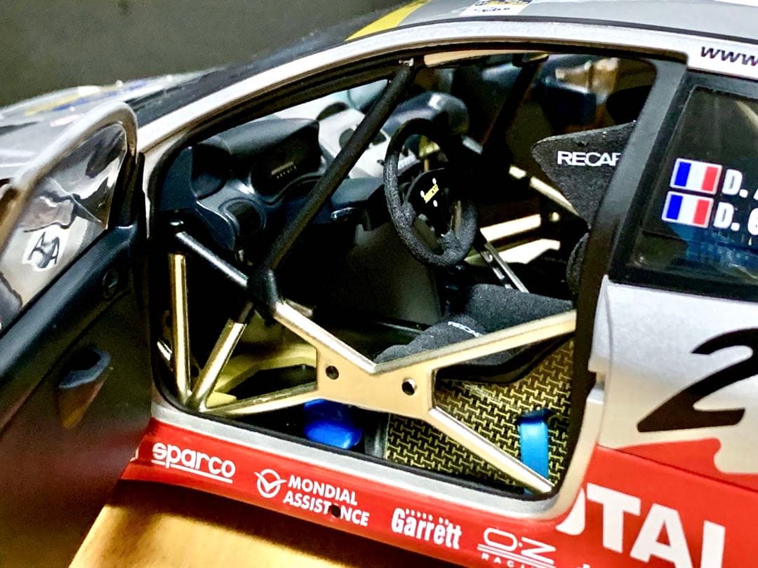 オートアート プジョー 206 WRC 1/18 ラリー カタルーニャ 2001 - メルカリ