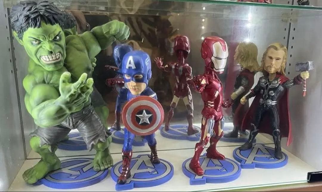 入手困難　美品　アベンジャーズ フィギュア　4体セット 楽天市場】アベンジャーズ アクションフィギュアセット 4体 MARVEL