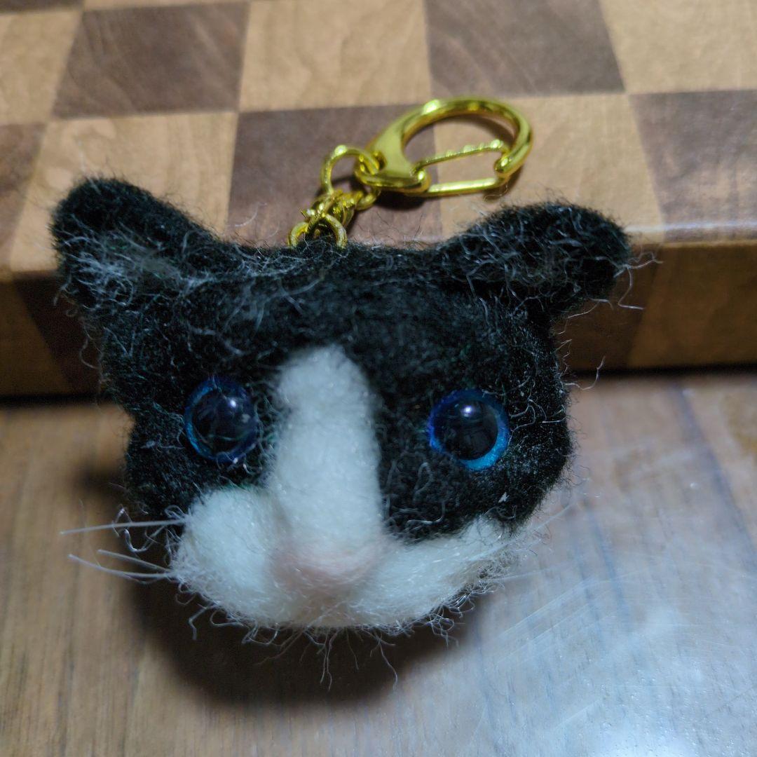 羊毛フェルト 猫 キーホルダー - メルカリ