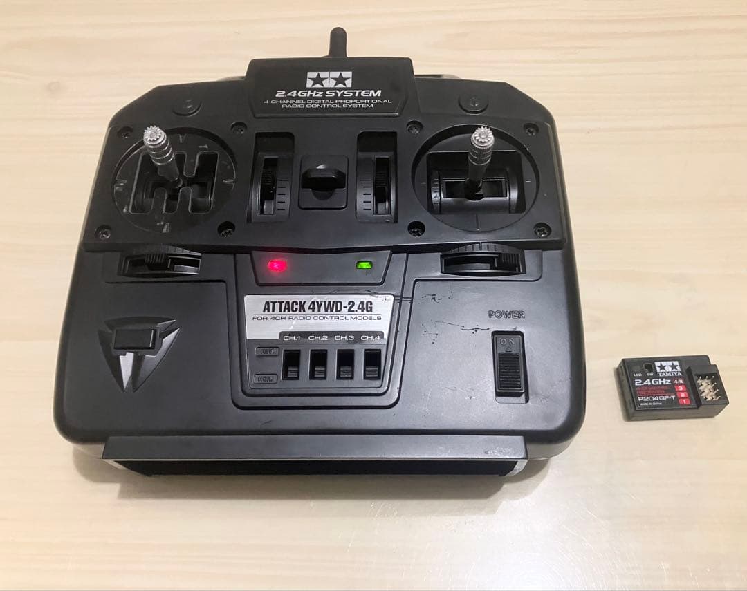 タミヤ フタバ ATTACK 4WD-2.4g 4チャンネル プロポ 双葉電子工業 フタバ(Futaba)/F-037160/アタック 4YWD 2.4GHz