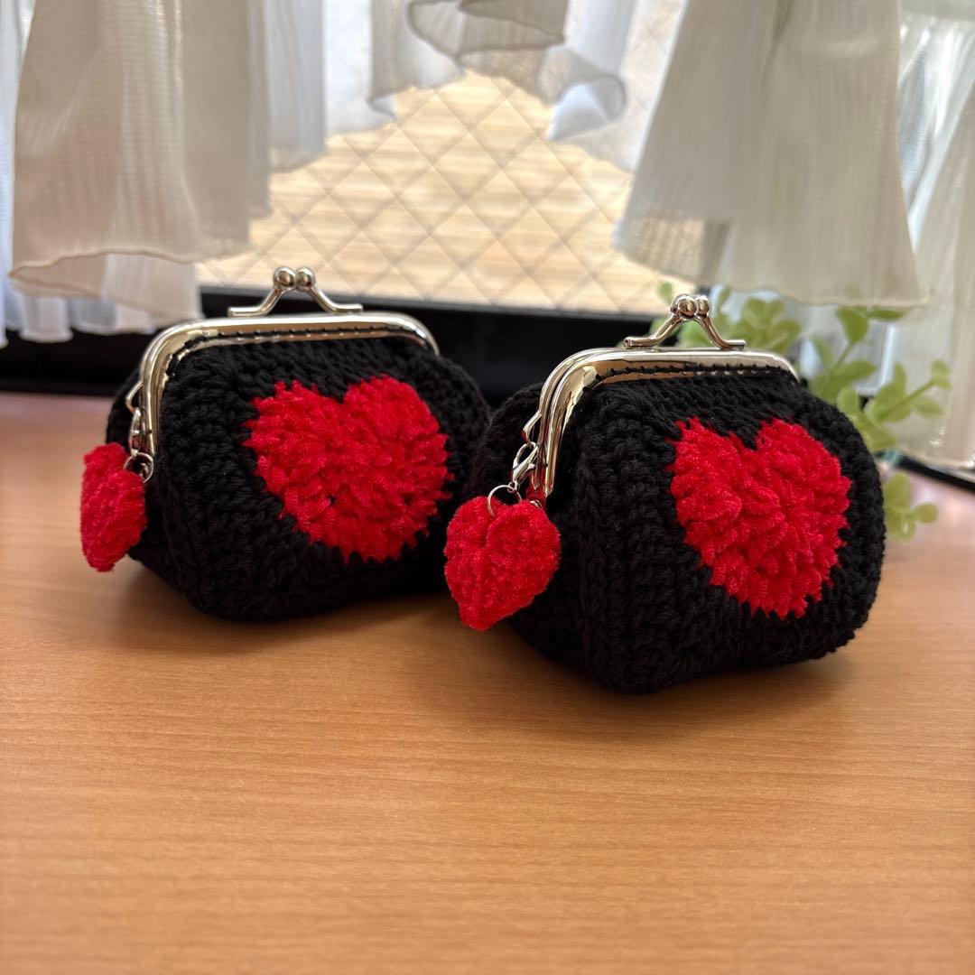 ハンドメイド かぎ編みがま口ポーチグラニースクエア モチーフ編み