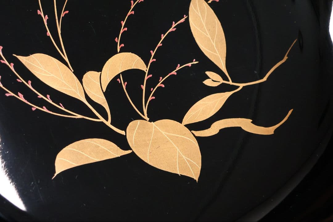 MB188】天然木漆塗 紫陽花と葵 金蒔絵 螺鈿入 黒塗 煮物椀