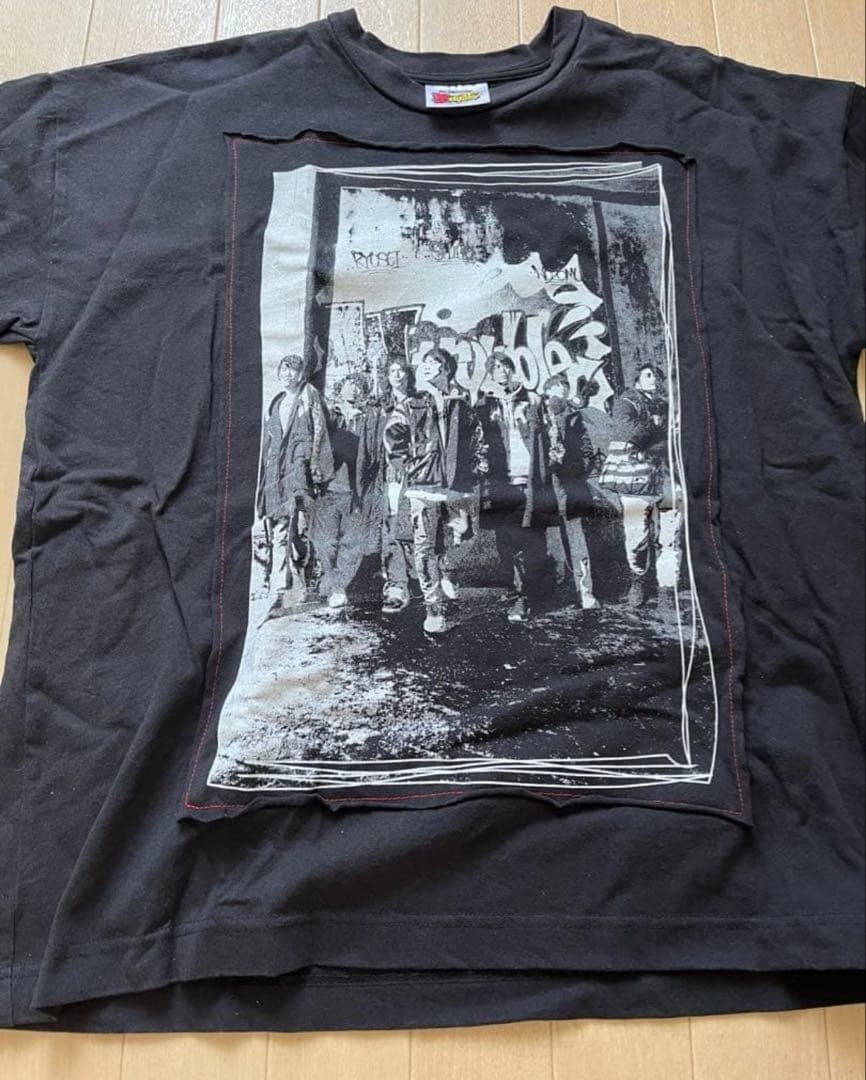 ジャニーズWEST WEST. Wtrouble Tシャツ - メルカリ