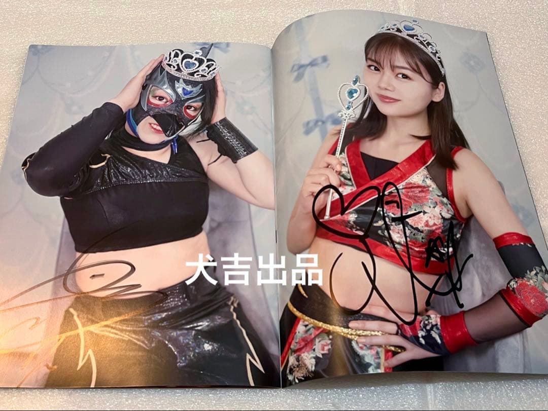 東京女子プロレス SSP22 VIP席特典 全選手直筆サイン入り tjpw - メルカリ