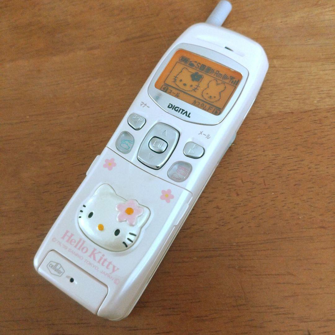 セルラー D202K ハローキティ モックアップ 展示用模型 ガラケー