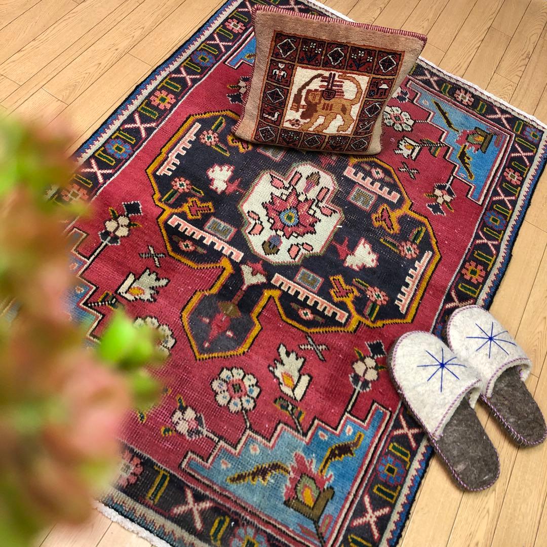 ペルシャ絨毯 ヴィンテージラグ 140×97cm 手織り オールドpersia ペルシャ絨毯 ヴィンテージラグ 206×122cm 手織り オールドpersia