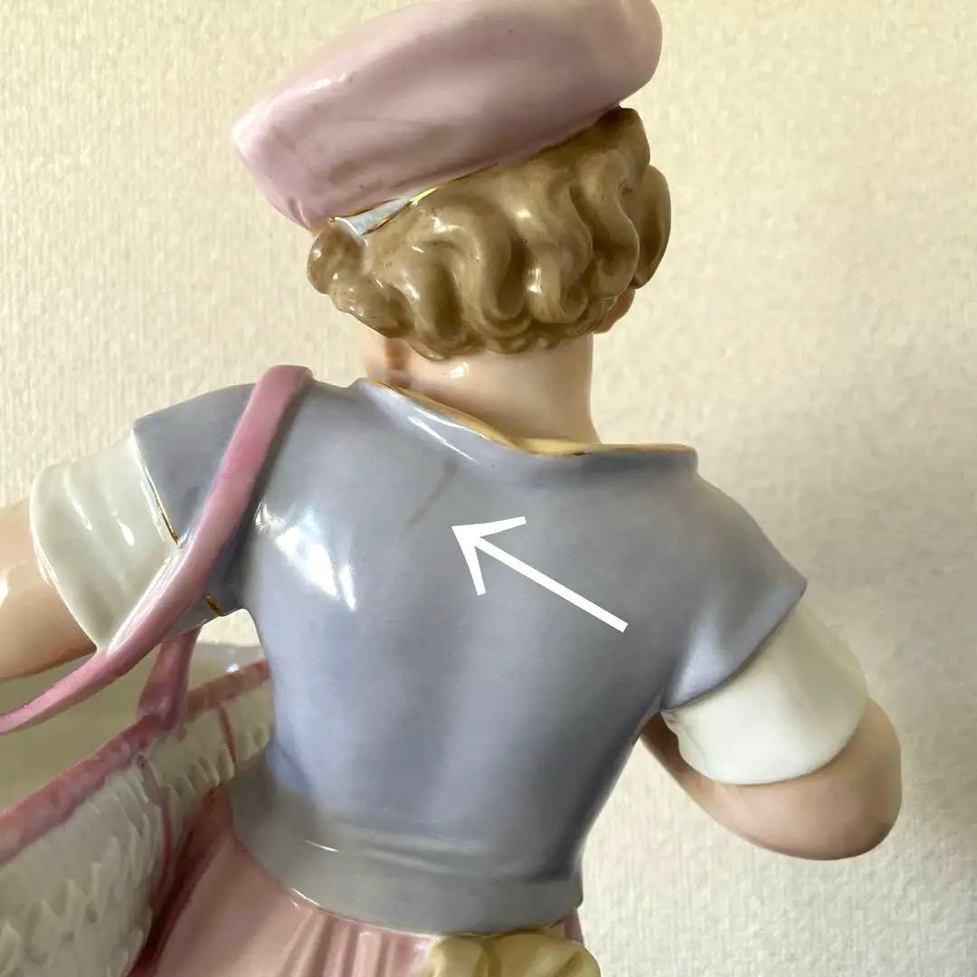 バスケットを持つ少女＊・高さ37.5cm・Meissen・ - メルカリ