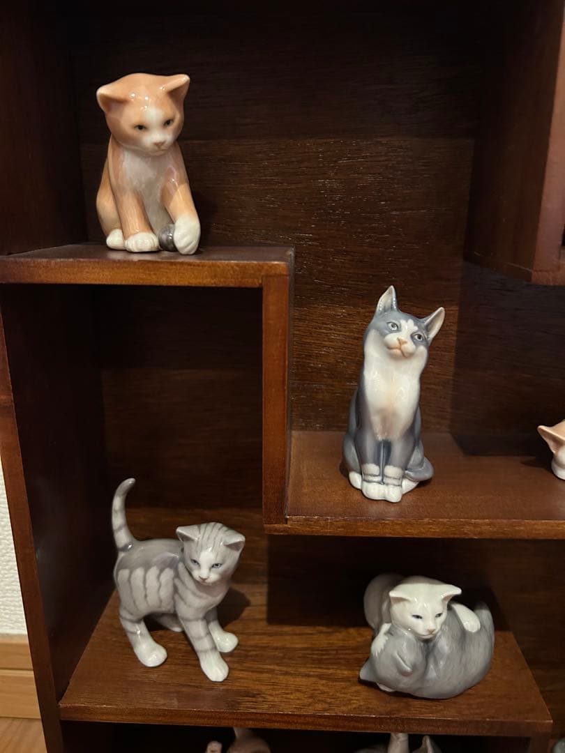 値下ロイヤルコペンハーゲン猫12ミニキャットコレクションフィギア