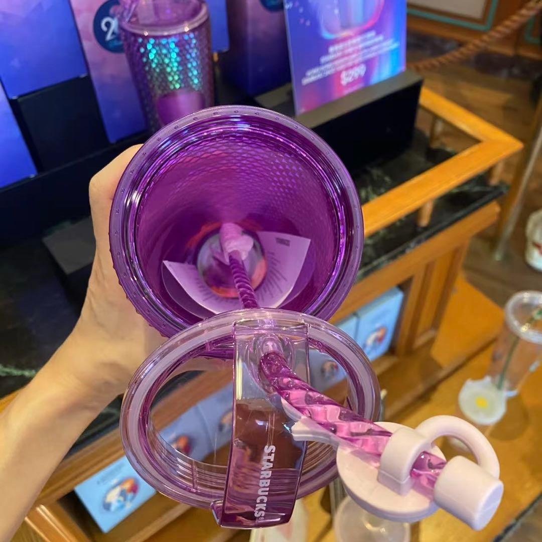香港ディズニー 開園20周年スタバコラボ ドリンクボトル710ml - メルカリ