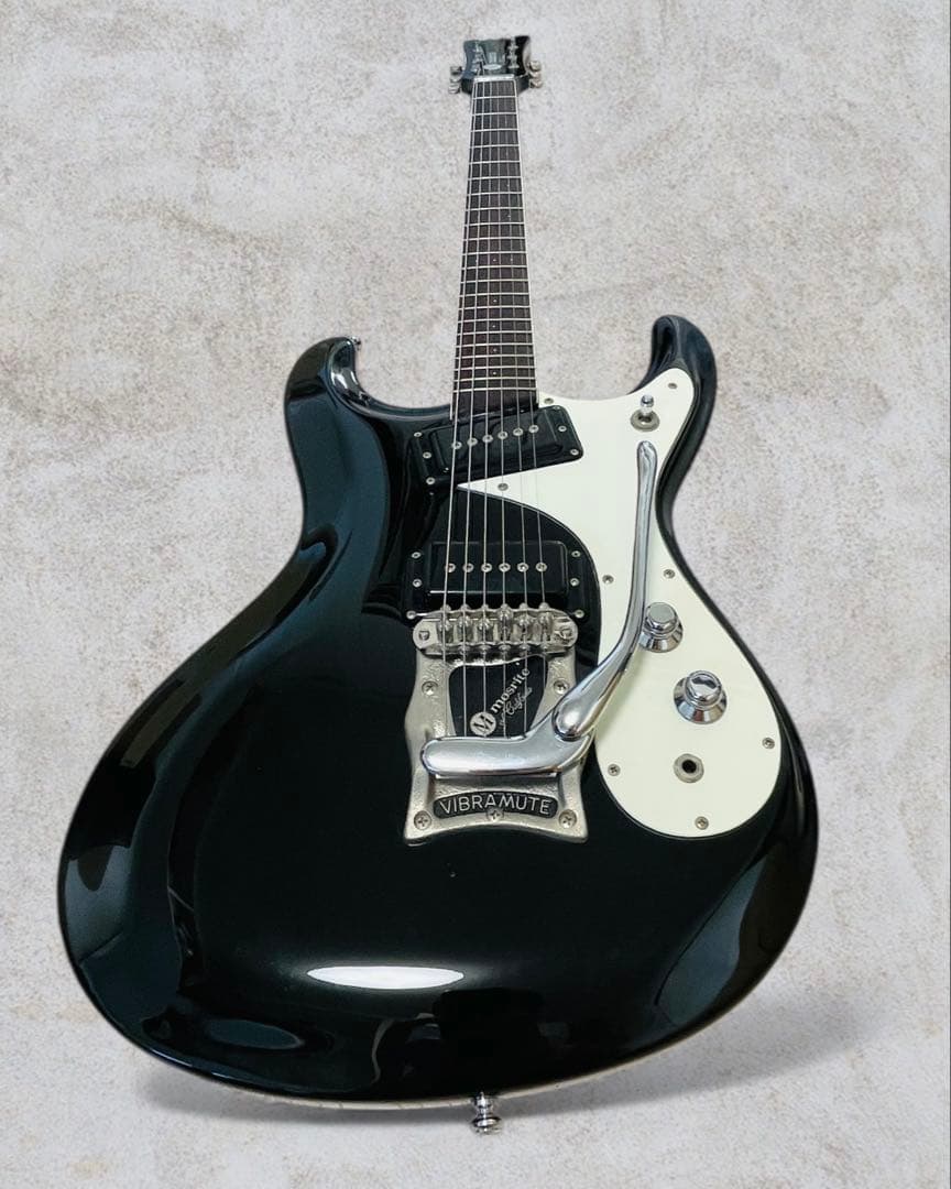 美品）Mosrite Excellent 65 黒雲製作所 ブラック色 - メルカリ