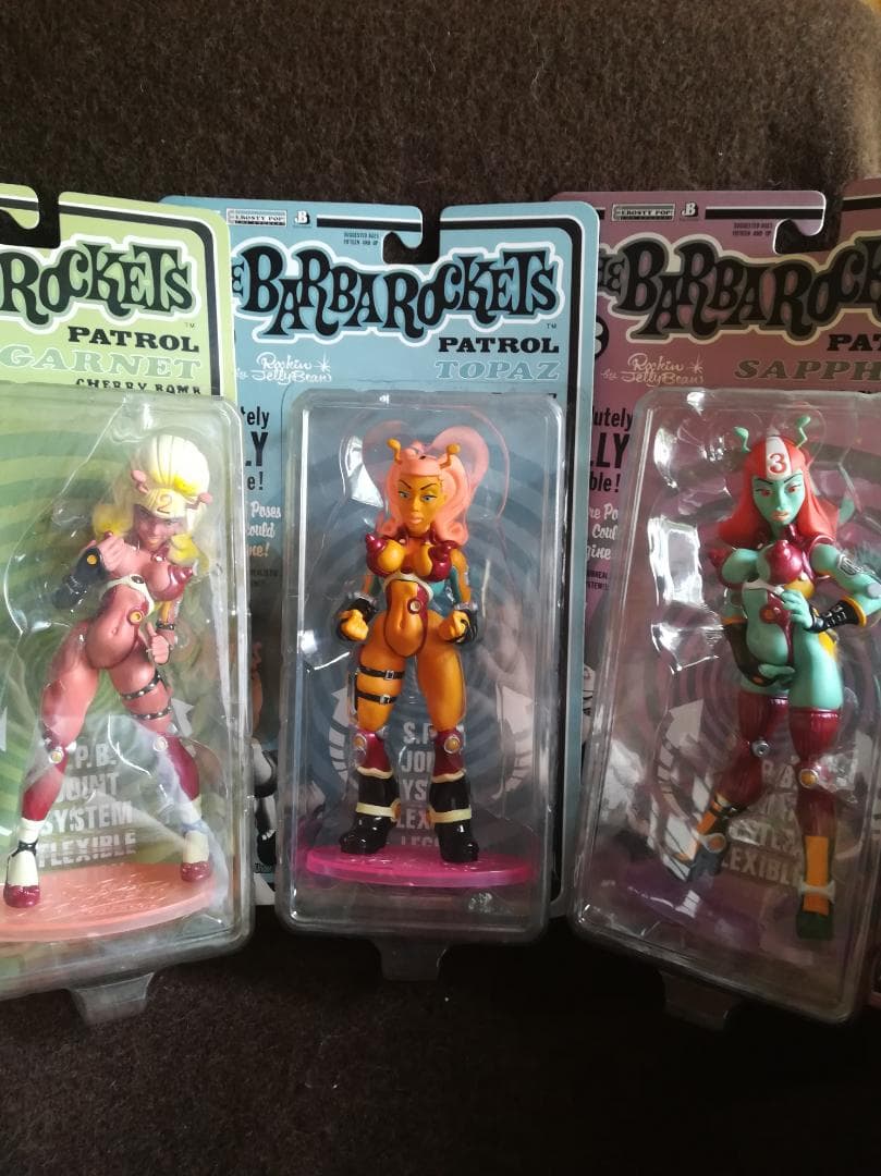 MEDICOM TOY THE BARBA ROCKETS PATROL 通常版 s-l400.jpg