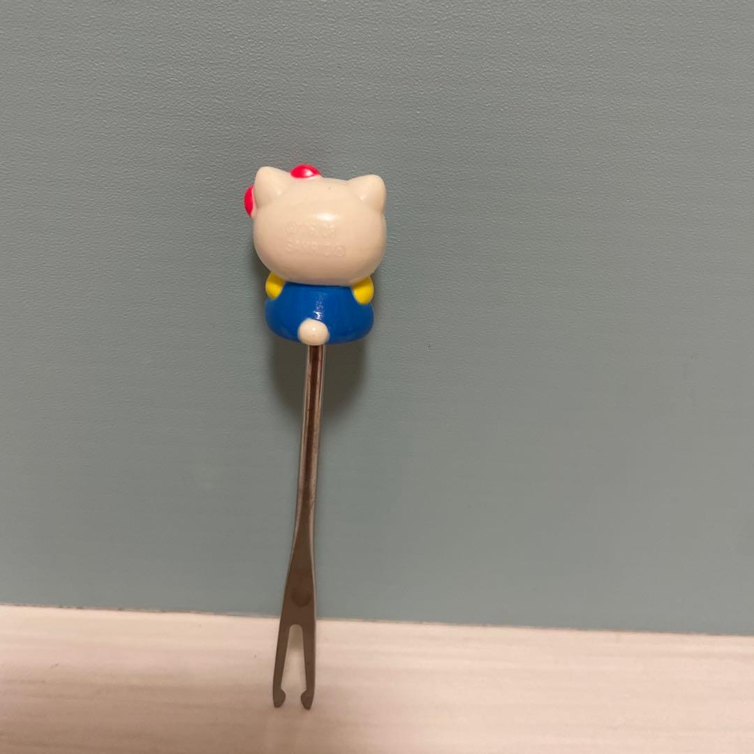 サンリオSanrioフルーツピック 5本セット ストロベリーポット付き