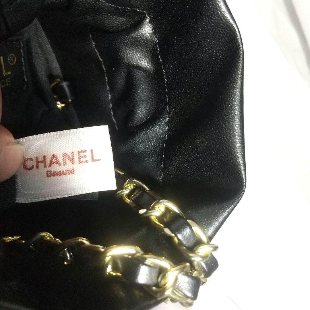 新品未使用CHANELチェーンショルダミニマトラッセ巾着VIP限定