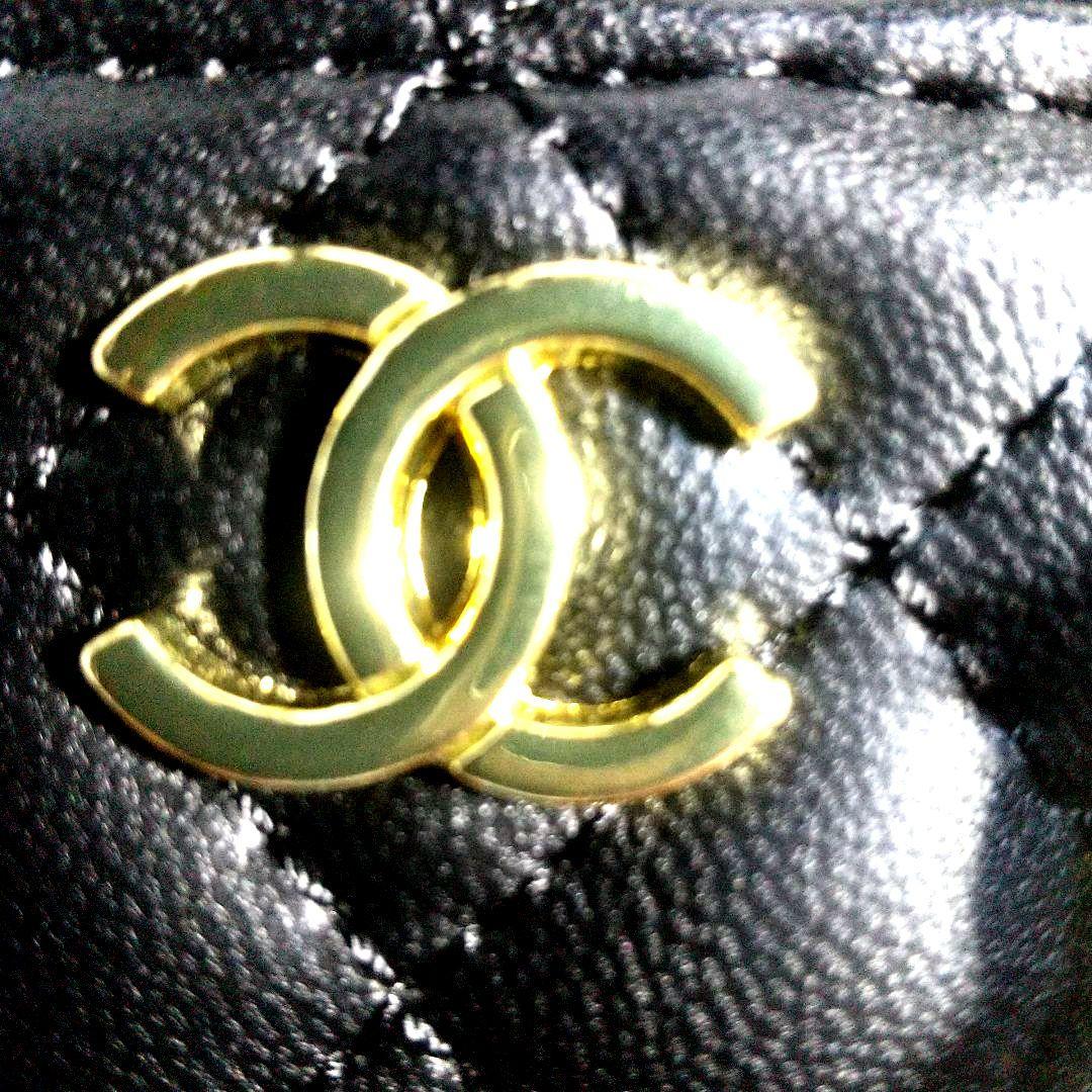 新品未使用CHANELチェーンショルダミニマトラッセ巾着VIP限定