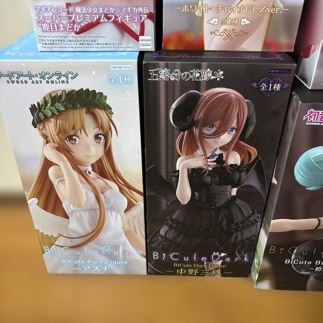 最新　美少女フィギュア　まとめ売り　8点