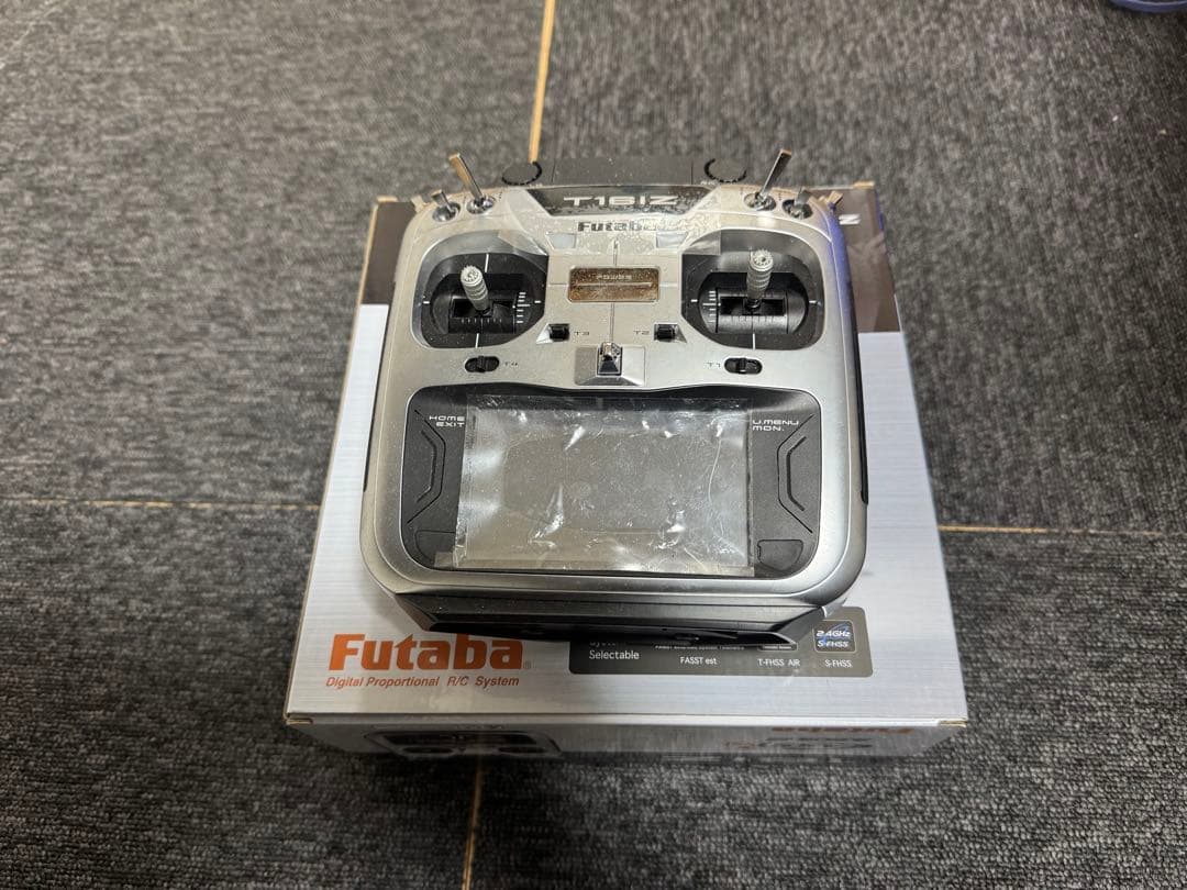 Futaba T16IZ ラジコン送信機 - メルカリ