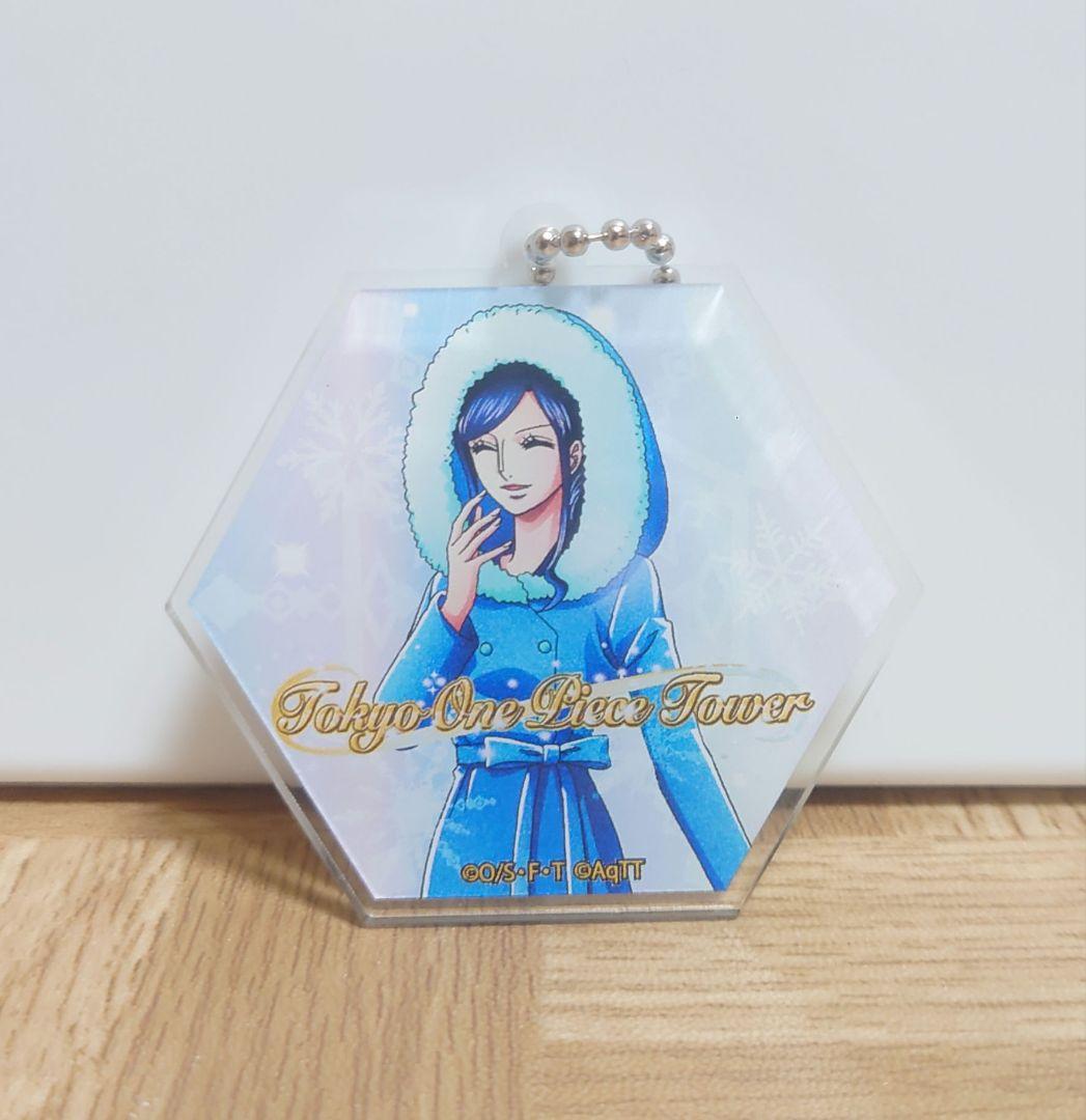 東京ワンピースタワー WINTER ONE PIECE アクキー ロビン - メルカリ