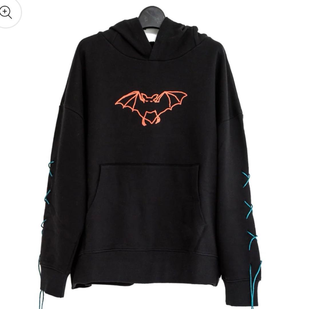 新品】米津玄師 こうもりパーカー XL - メルカリ
