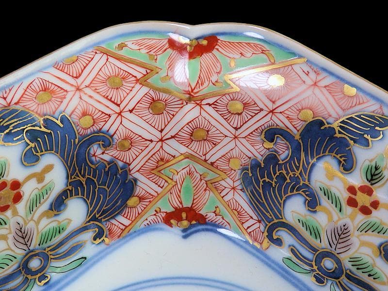 大聖寺古伊万里 菊花四方襷紋に獅子の図 四方角向付 E508AS-CRw - メルカリ