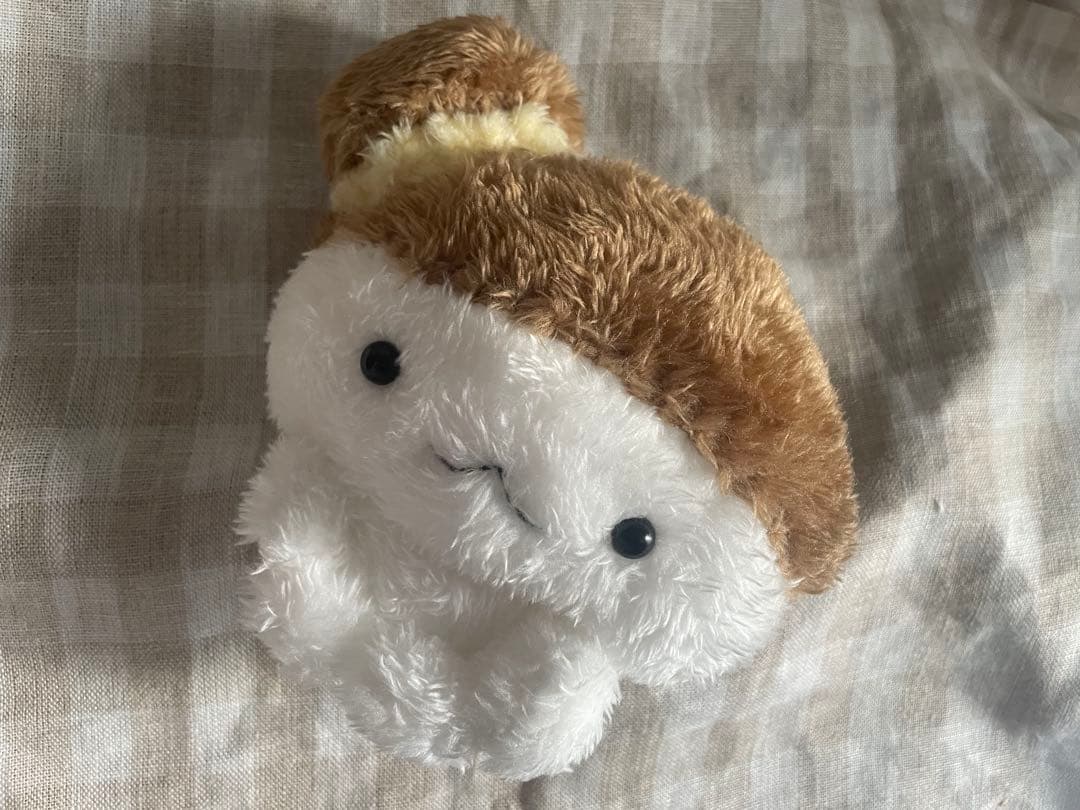 シュークリームちゃん ハンドメイド ぬいぐるみ