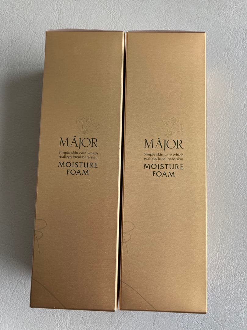 【送料無料】マジャールモイスチュアフォーム２本セット モイスチュアライザー | マニフィーク公式オンラインショップ