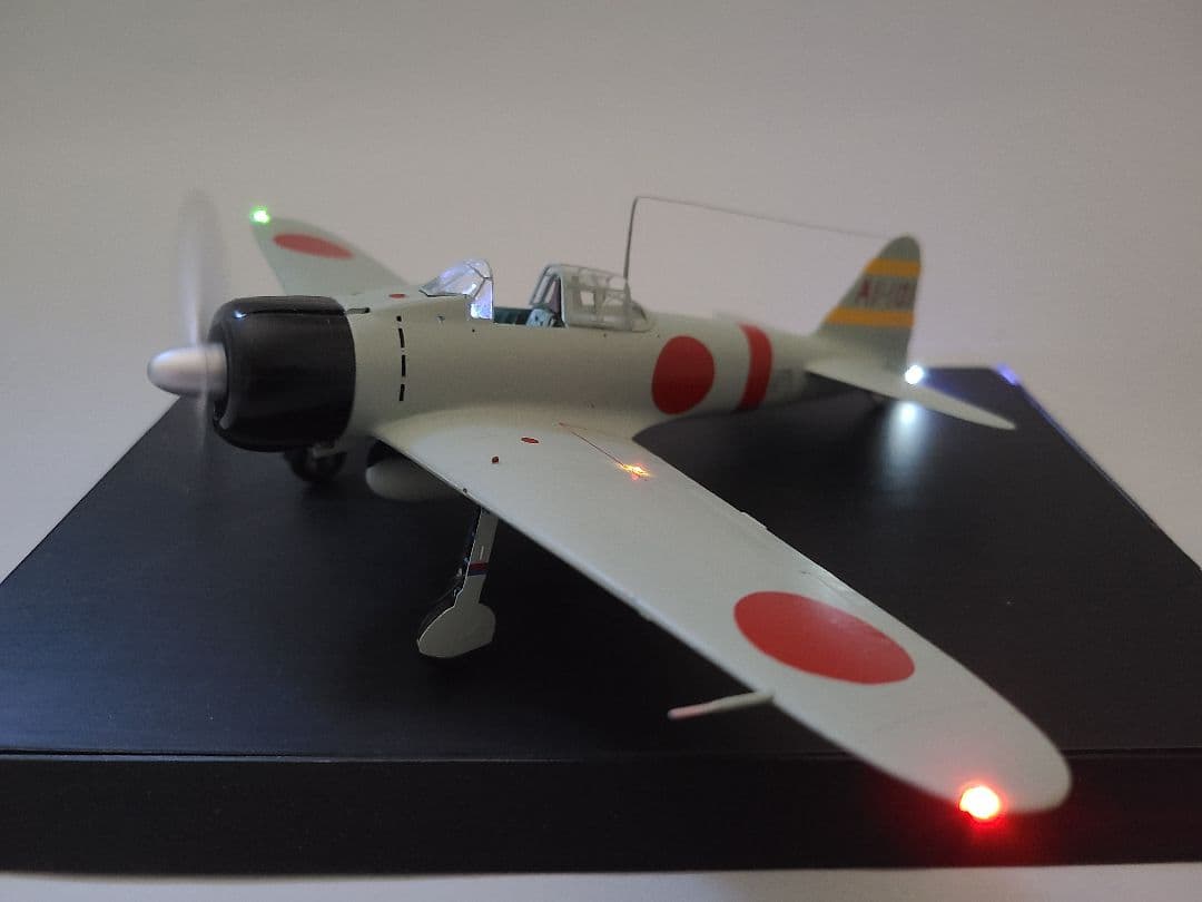 日本海軍 零式艦上戦闘機21型 空母赤城搭載機 リアルモーターライズ完成品 Amazon | 完成品 日本海軍零戦21型艦上戦闘機 空母 赤城 搭載機 縮尺